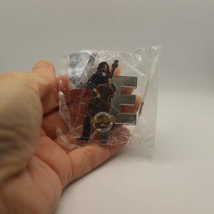 Hard Rock Cafe Musicians Series E Pin New in Package